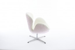 D.B. KIM OF PYR FOR SWAROVSKI