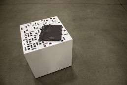 Display cube embellished with crystals from Swarovski